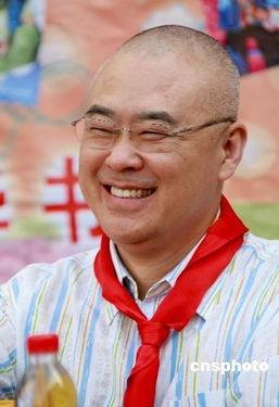 郑渊洁作者资料,童话世界的创造者与儿童文学的守护者